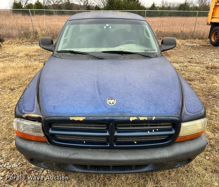 image for item DP3269 2001 Dodge Dakota  Quad Cab pickup truck