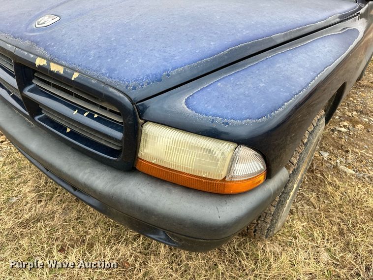 image for item DP3269 2001 Dodge Dakota  Quad Cab pickup truck