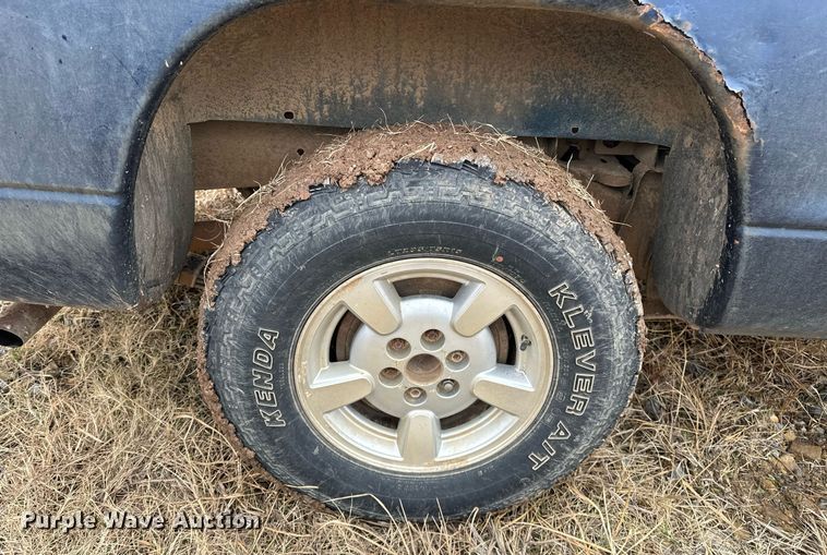 image for item DP3269 2001 Dodge Dakota  Quad Cab pickup truck