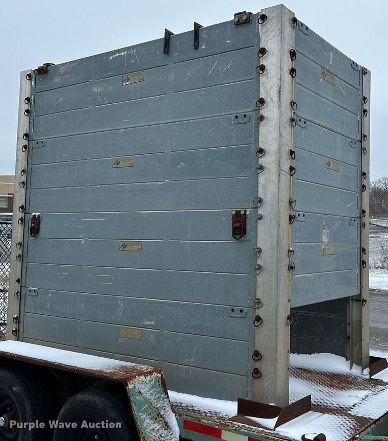 image for item DQ7407 Trench box