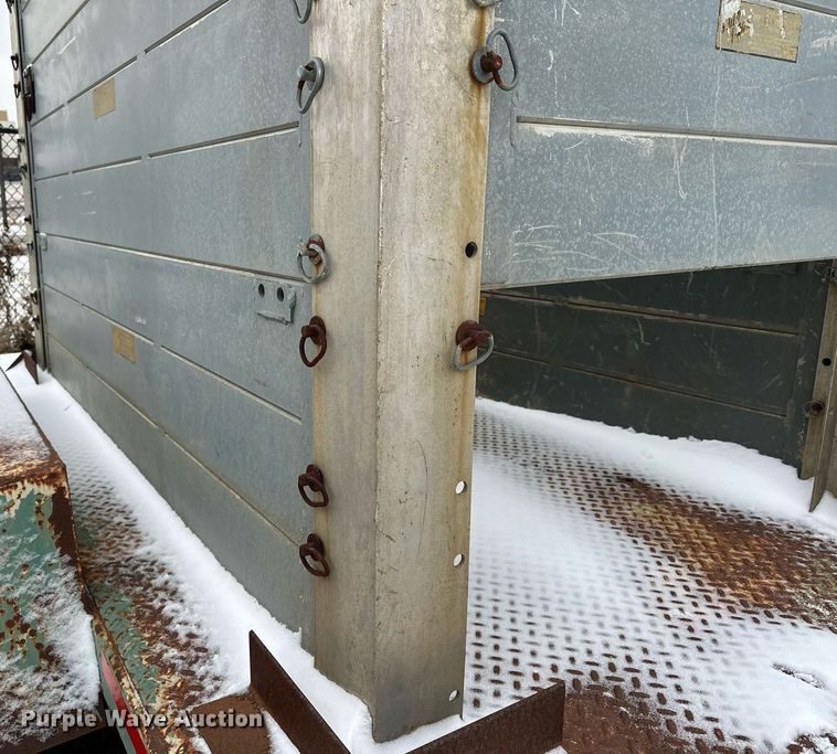 image for item DQ7407 Trench box