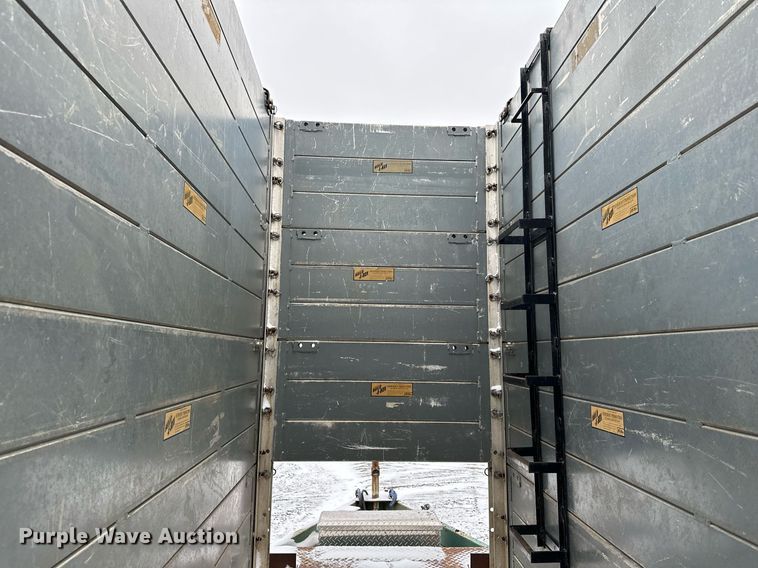 image for item DQ7407 Trench box