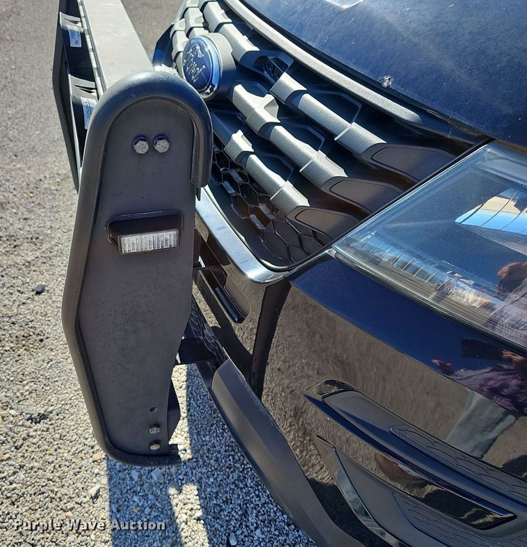 image for item DR5867 2016 Ford Explorer Police Interceptor  SUV