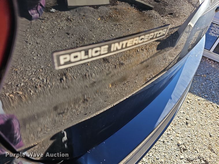 image for item DR5867 2016 Ford Explorer Police Interceptor  SUV