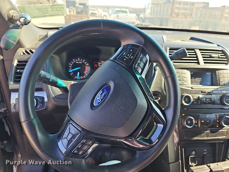 image for item DR5867 2016 Ford Explorer Police Interceptor  SUV