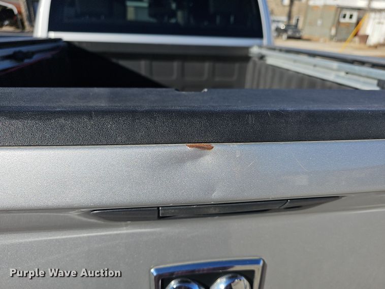 image for item DR5873 2014 Dodge Ram 1500  Crew Cab pickup truck