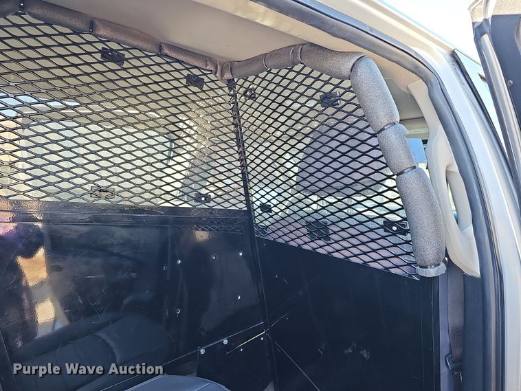 image for item DR5873 2014 Dodge Ram 1500  Crew Cab pickup truck