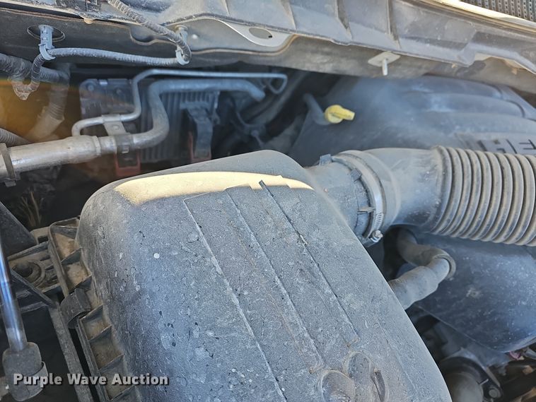 image for item DR5873 2014 Dodge Ram 1500  Crew Cab pickup truck