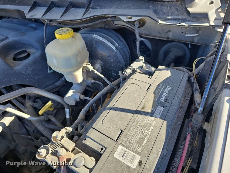 image for item DR5873 2014 Dodge Ram 1500  Crew Cab pickup truck