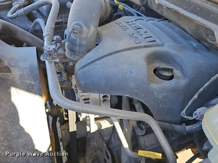 image for item DR5873 2014 Dodge Ram 1500  Crew Cab pickup truck