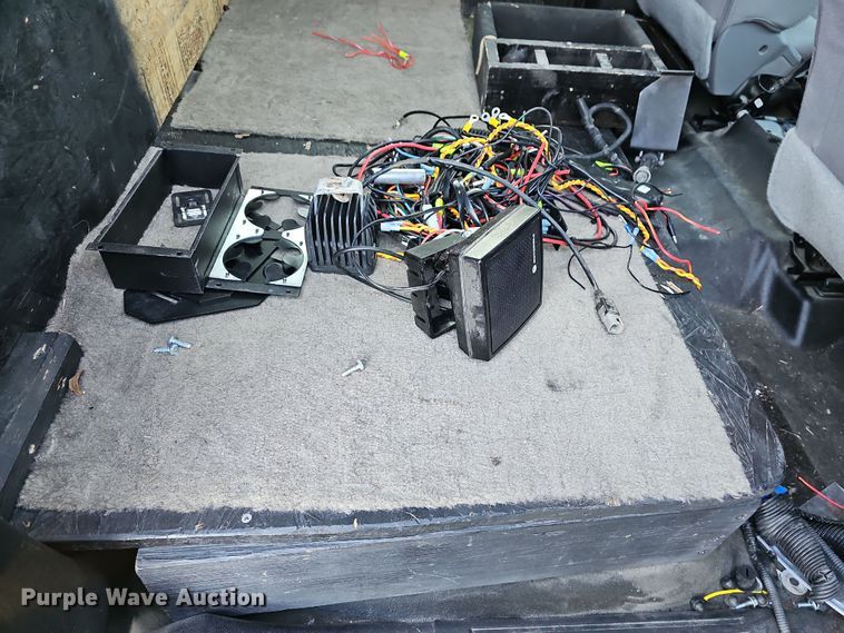 image for item DR5917 2018 Chevrolet Silverado 1500  Crew Cab pickup truck