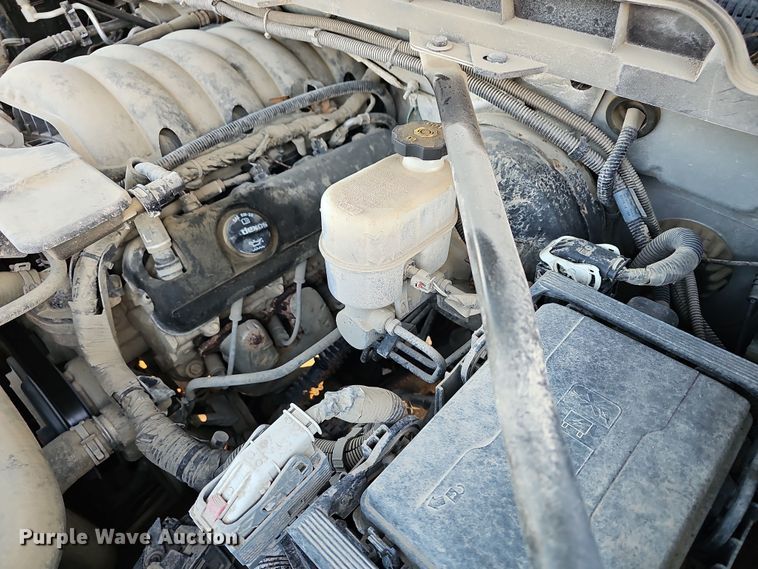 image for item DR5917 2018 Chevrolet Silverado 1500  Crew Cab pickup truck