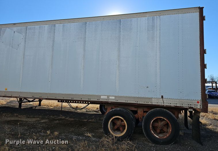 image for item DR5922 1984 Dorsey SS01454TS  dry van trailer