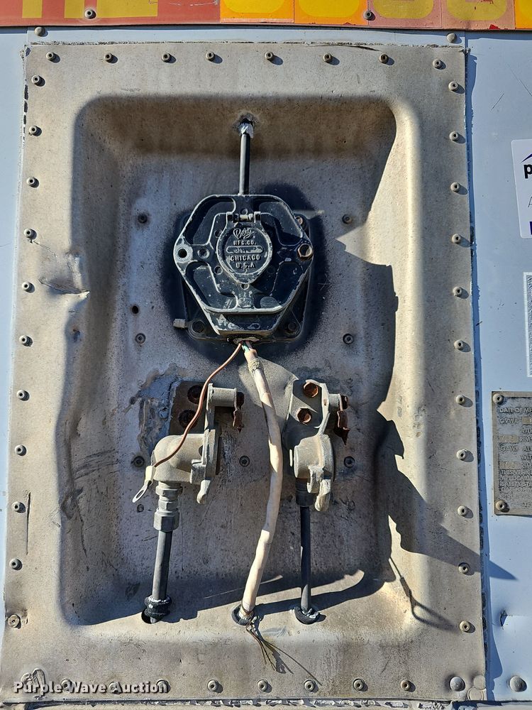 image for item DR5922 1984 Dorsey SS01454TS  dry van trailer