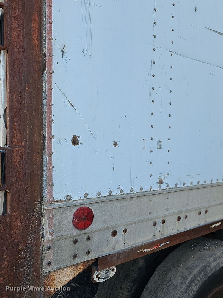 image for item DR5922 1984 Dorsey SS01454TS  dry van trailer