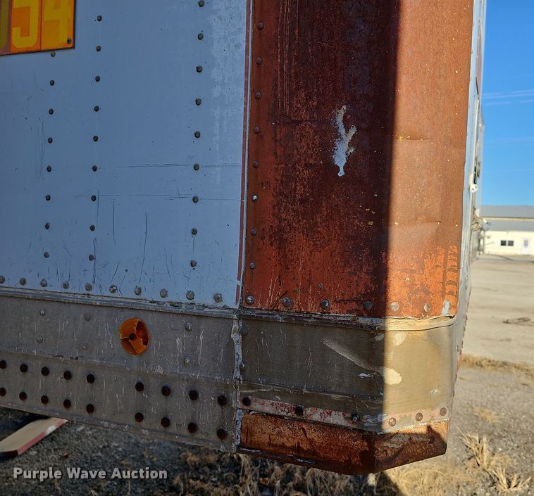 image for item DR5922 1984 Dorsey SS01454TS  dry van trailer