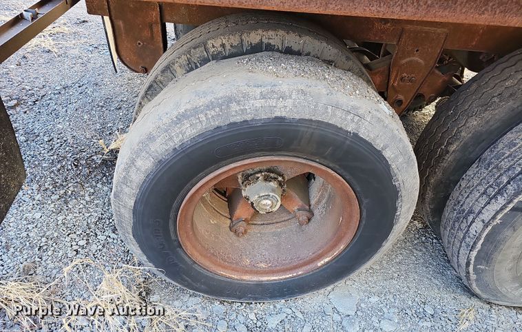 image for item DR5922 1984 Dorsey SS01454TS  dry van trailer