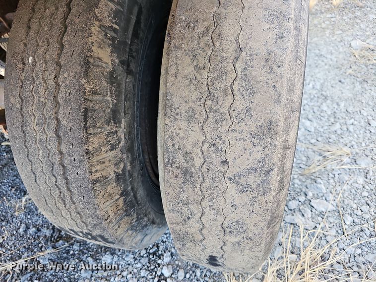 image for item DR5922 1984 Dorsey SS01454TS  dry van trailer