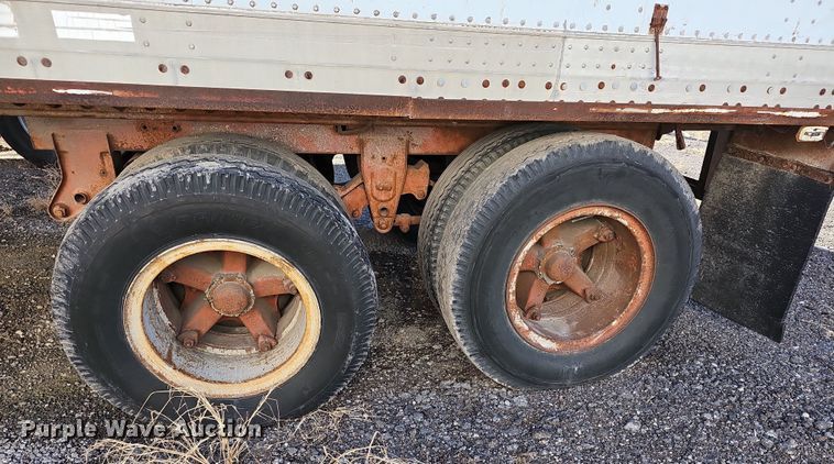 image for item DR5922 1984 Dorsey SS01454TS  dry van trailer