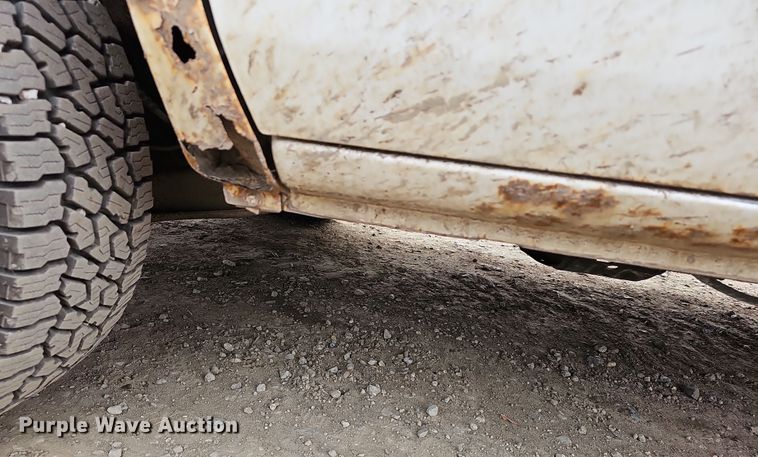 image for item DR5924 2001 Dodge Ram 2500  utility bed pickup truck