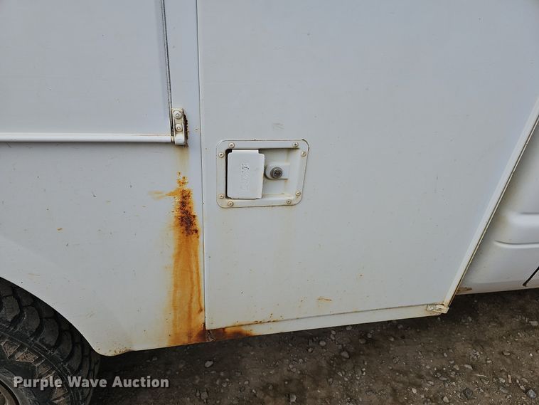 image for item DR5924 2001 Dodge Ram 2500  utility bed pickup truck