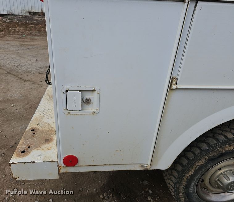 image for item DR5924 2001 Dodge Ram 2500  utility bed pickup truck