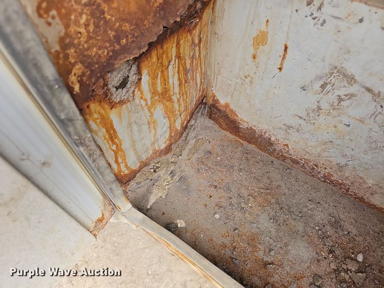 image for item DR5924 2001 Dodge Ram 2500  utility bed pickup truck