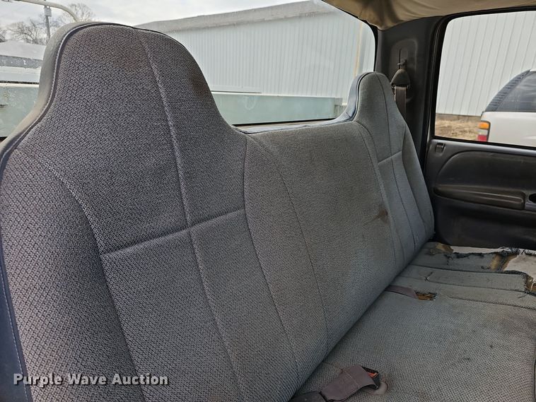 image for item DR5924 2001 Dodge Ram 2500  utility bed pickup truck