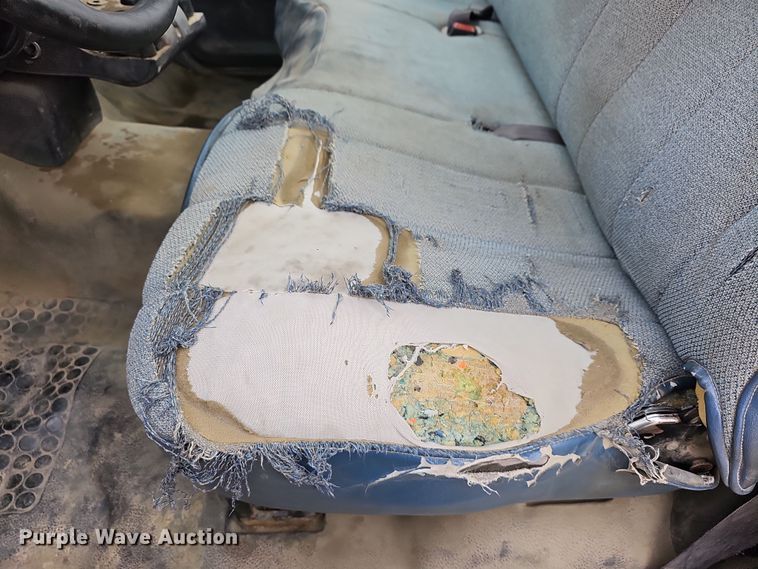 image for item DR5924 2001 Dodge Ram 2500  utility bed pickup truck