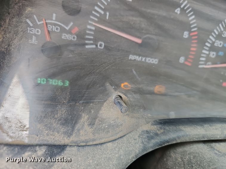 image for item DR5924 2001 Dodge Ram 2500  utility bed pickup truck