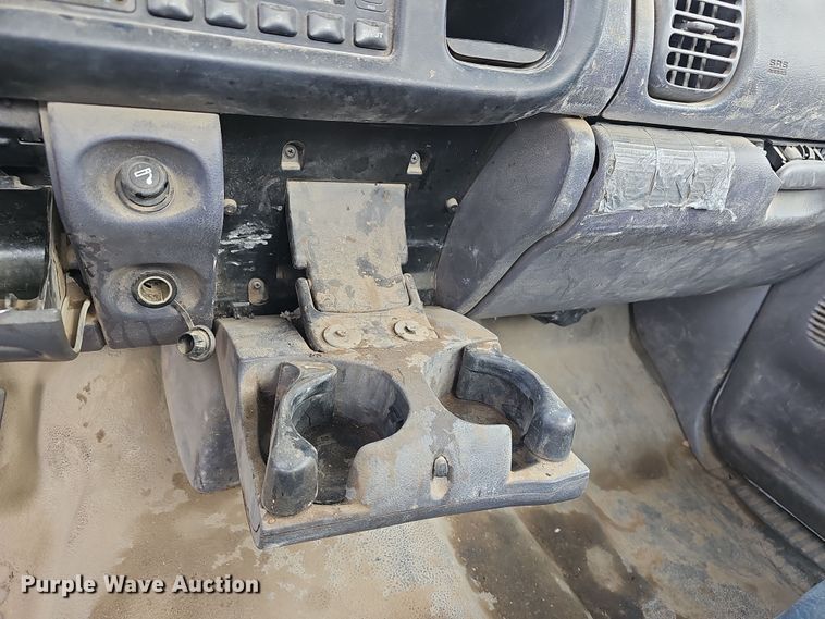 image for item DR5924 2001 Dodge Ram 2500  utility bed pickup truck