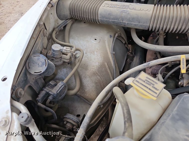 image for item DR5924 2001 Dodge Ram 2500  utility bed pickup truck