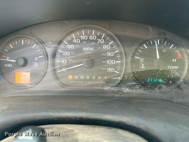 image for item IB9268 2005 Chevrolet Venture  van