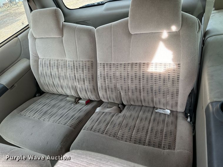 image for item IB9268 2005 Chevrolet Venture  van