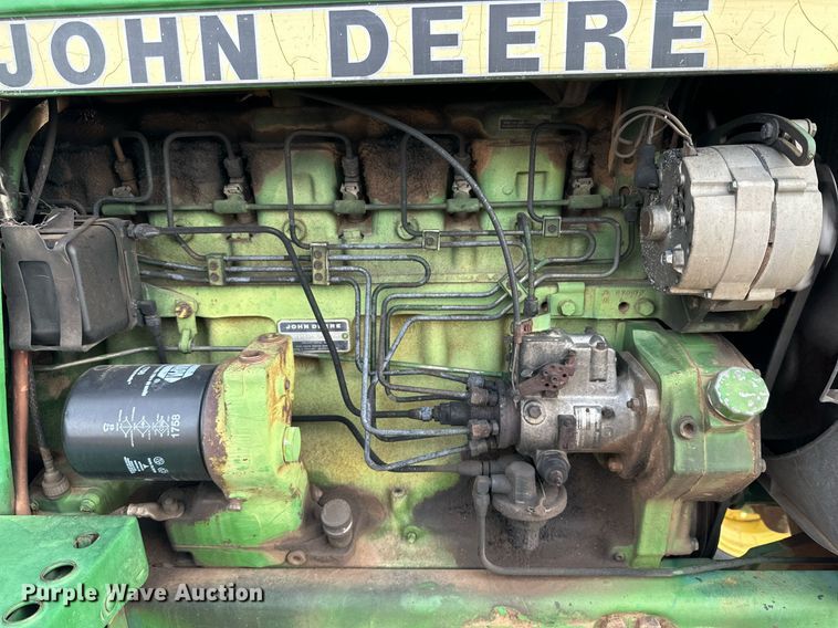 image for item IB9269 1982 John Deere 4040  tractor