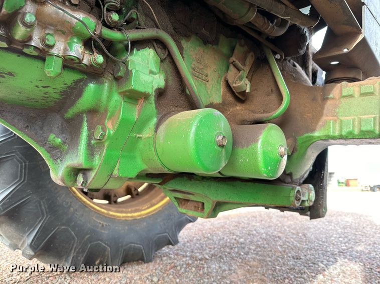 image for item IB9269 1982 John Deere 4040  tractor