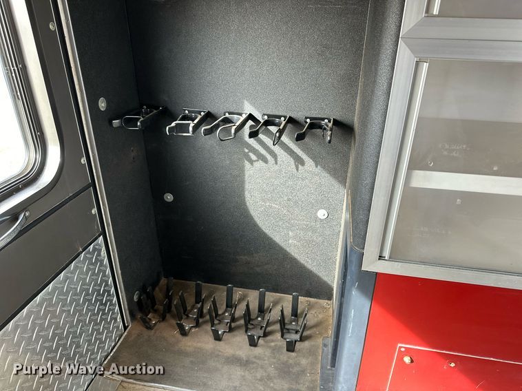 image for item IB9271 1994 Ford E350  ambulance