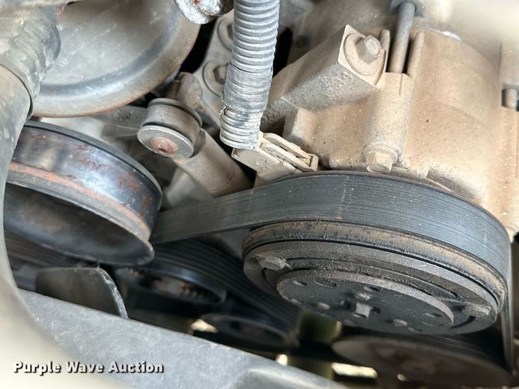 image for item IB9271 1994 Ford E350  ambulance