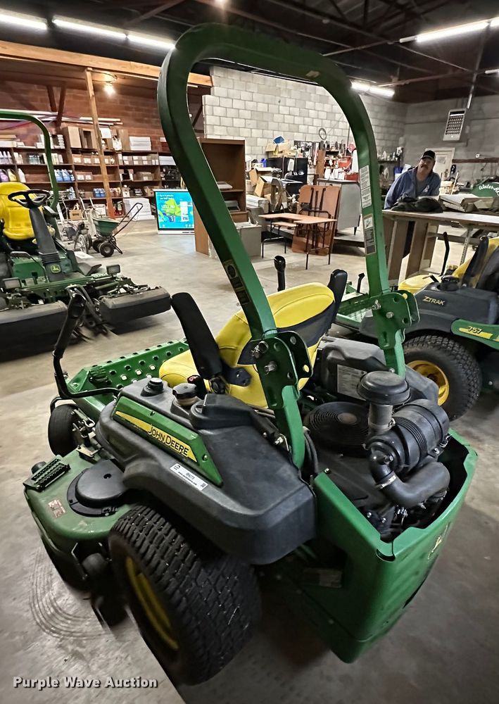 image for item IB9273 John Deere Z960R  ZTR lawn mower