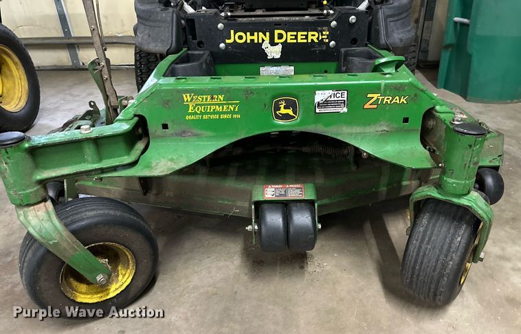 image for item IB9273 John Deere Z960R  ZTR lawn mower