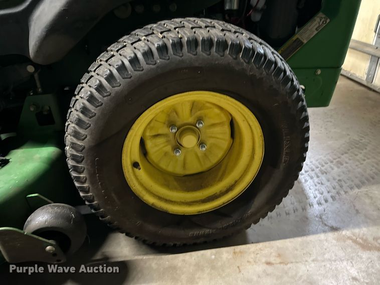 image for item IB9273 John Deere Z960R  ZTR lawn mower