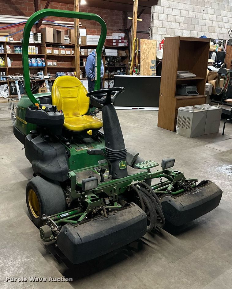 image for item IB9274 John Deere 2500B  reel mower