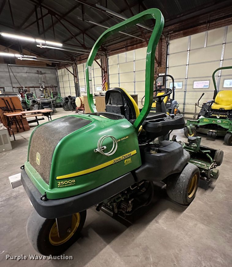 image for item IB9274 John Deere 2500B  reel mower