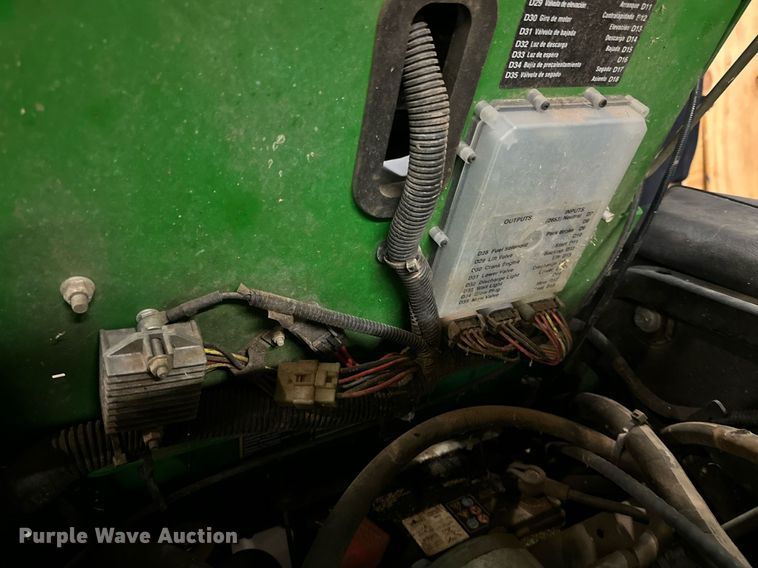 image for item IB9274 John Deere 2500B  reel mower