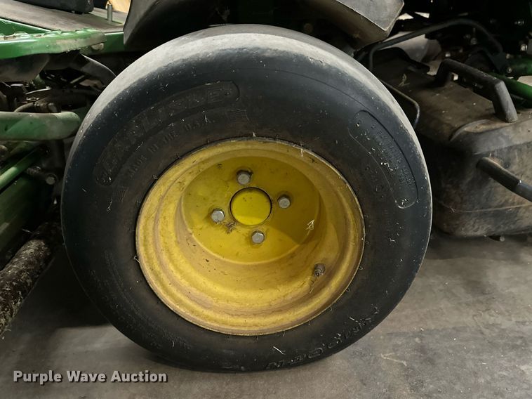 image for item IB9274 John Deere 2500B  reel mower