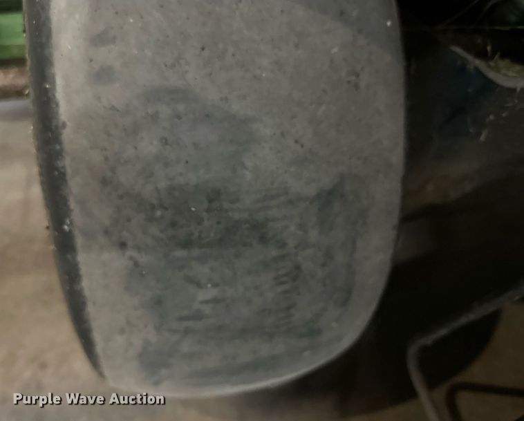 image for item IB9274 John Deere 2500B  reel mower