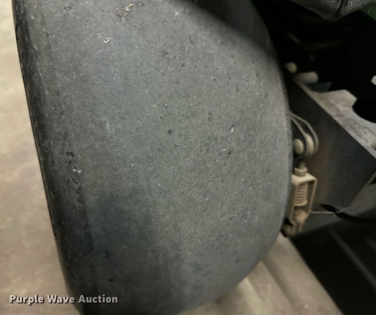 image for item IB9274 John Deere 2500B  reel mower