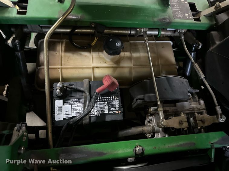 image for item IB9275 John Deere 757  lawn mower