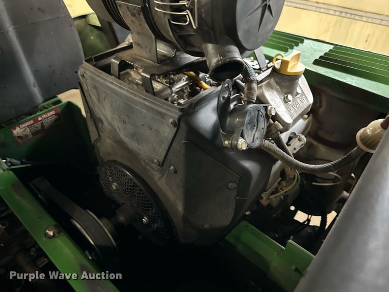 image for item IB9275 John Deere 757  lawn mower