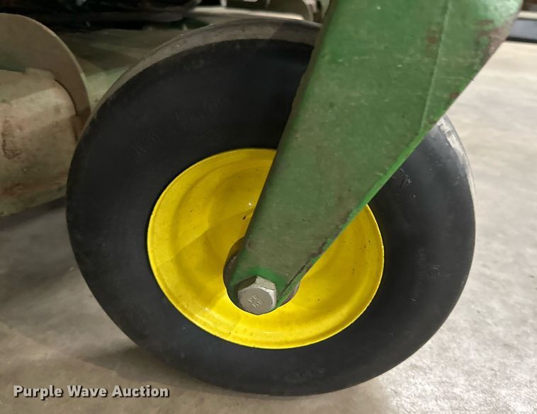 image for item IB9275 John Deere 757  lawn mower